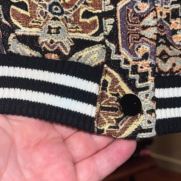 Maje - BASLIRA TAPESTRY-INSPIRED JACQUARD BOMBER JACKET - Picture 11 of 14